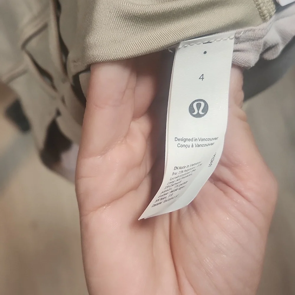 Lululemon Energy Longline Bra NWT - Picture 3 of 3